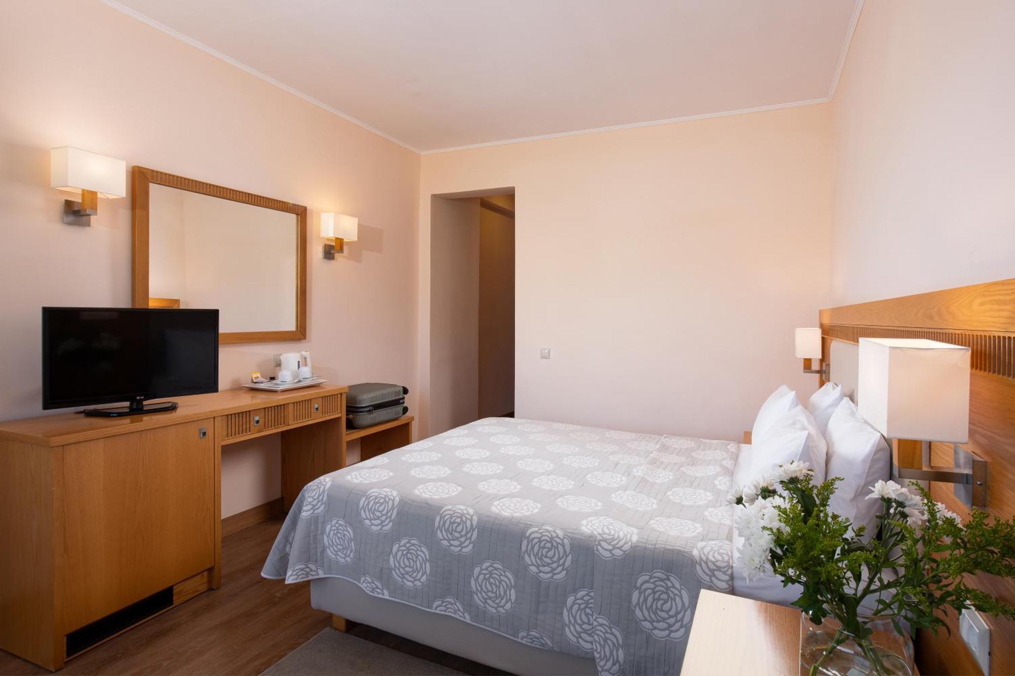 Mediterranee Argostoli  Exterior photo