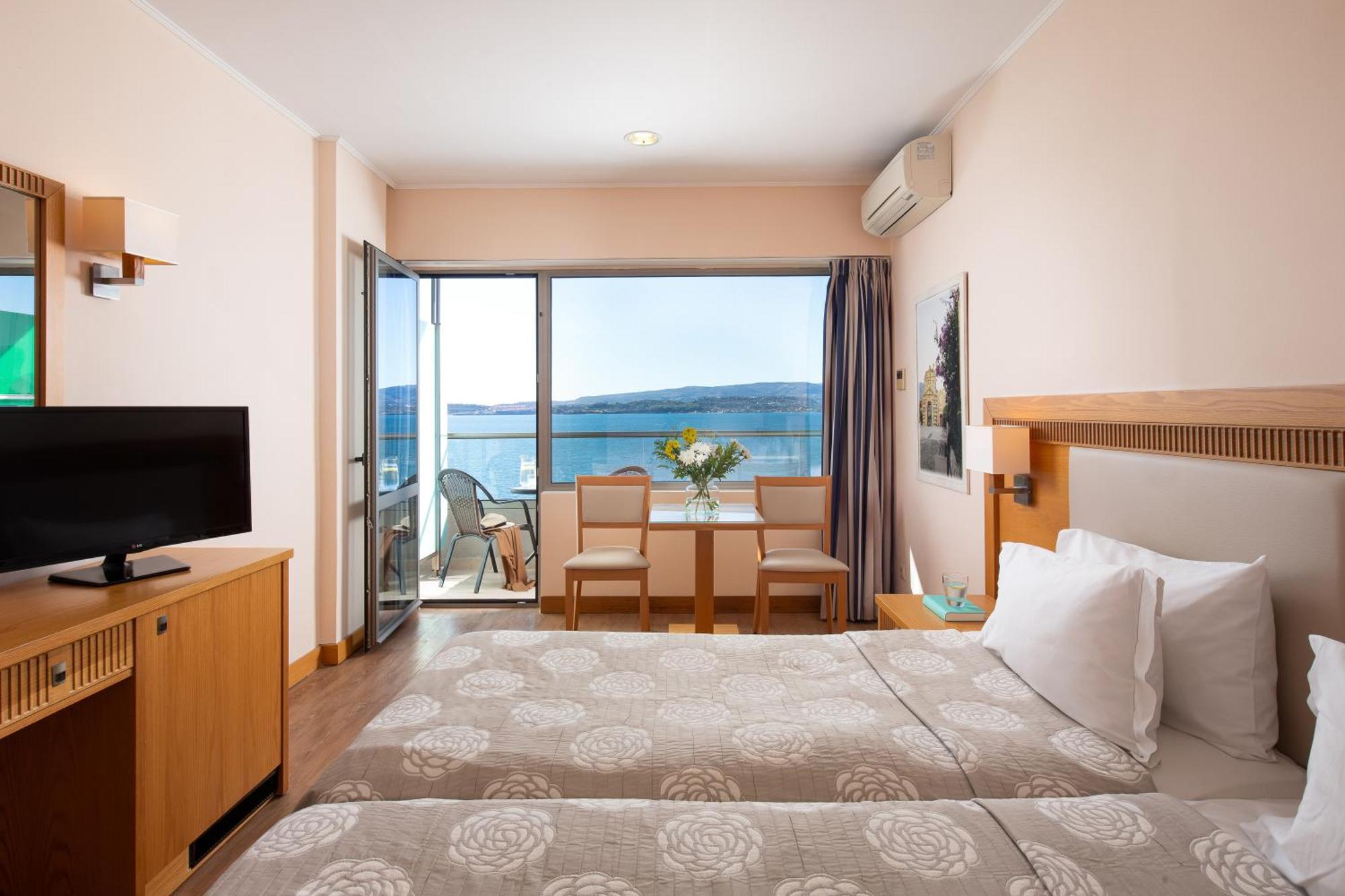 Mediterranee Argostoli  Exterior photo